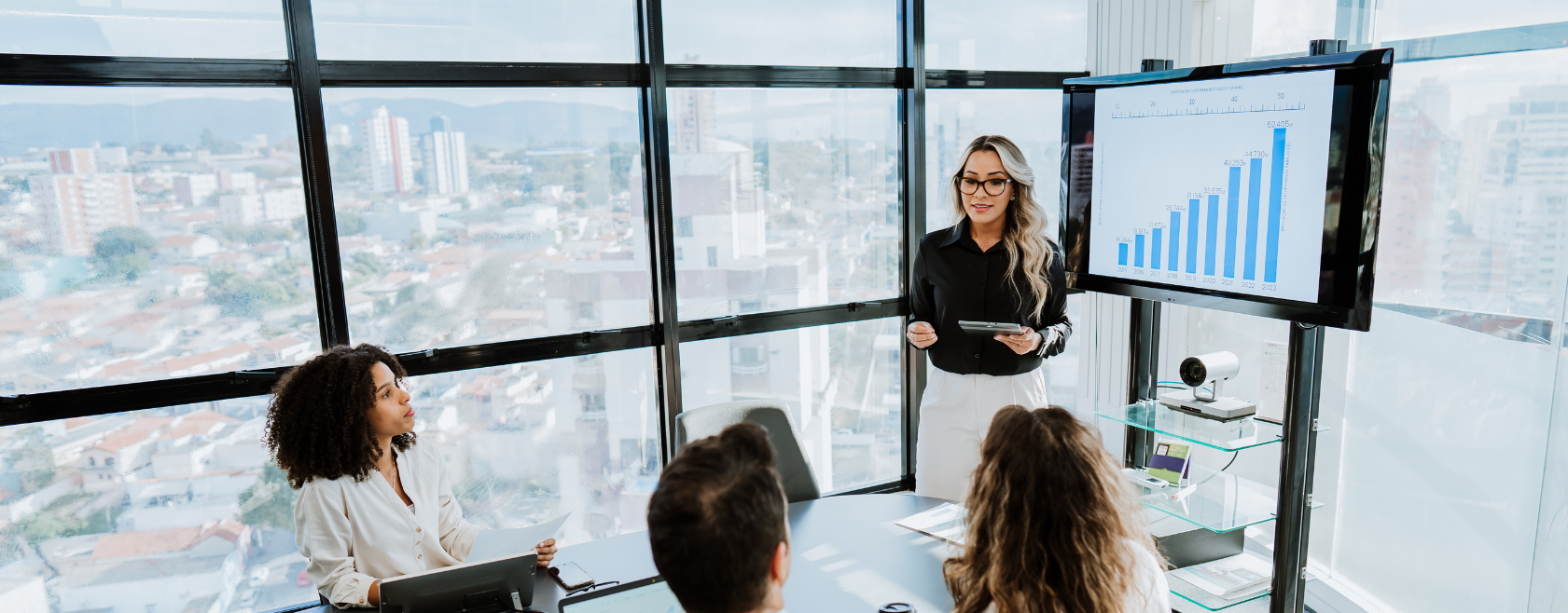 Trax's Laura Hay on data overload, change fatigue, AI governance, and why the future of supply chain will be decided by people — not platforms.