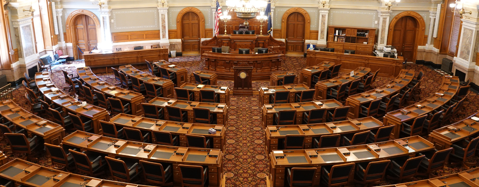 New federal AI policy removes regulatory barriers and boosts infrastructure investment, creating opportunities and challenges for supply chain automation adoption.