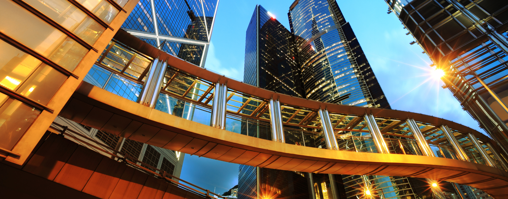 The Gartner Supply Chain Symposium reveals key TMS and WMS trends, with AI adoption and user experience improvements driving market evolution.